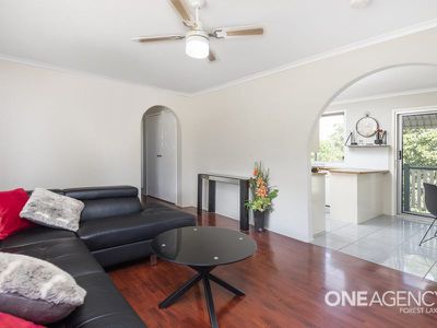 21 Karen St, Camira