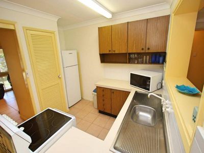 18 Perrumba Street, Hawks Nest