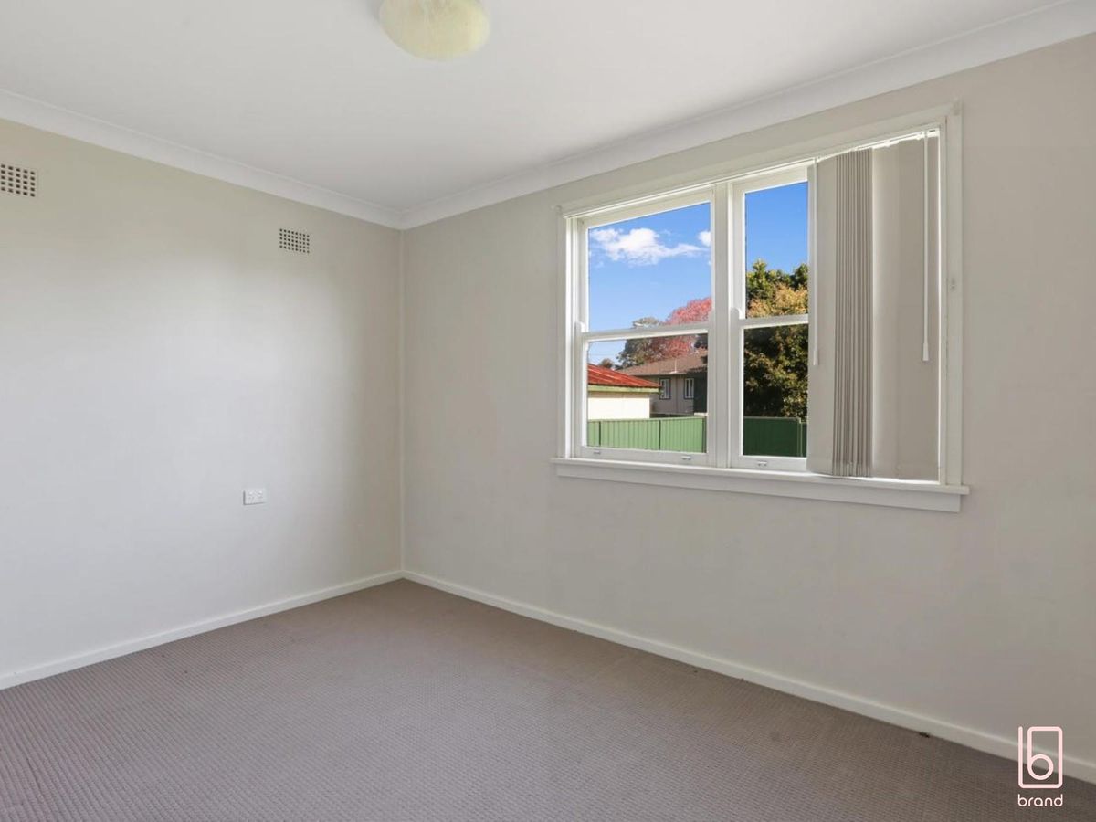 6 Windermere Avenue, Woodberry