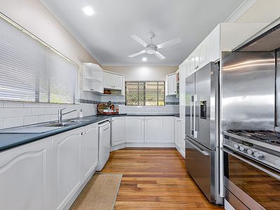 6 Katoota Court, Cannonvale