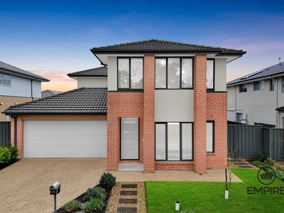 32 Theatre Circuit, Clyde North