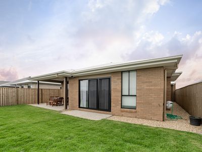 56 Great Sandy Circuit, Pimpama