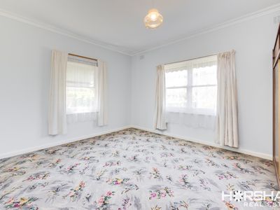 18 Edinburgh Road, Edenhope