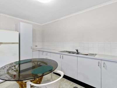 3 / 77 Poinciana Avenue, Tewantin