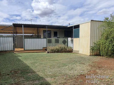 214 Moonah Street, Tom Price