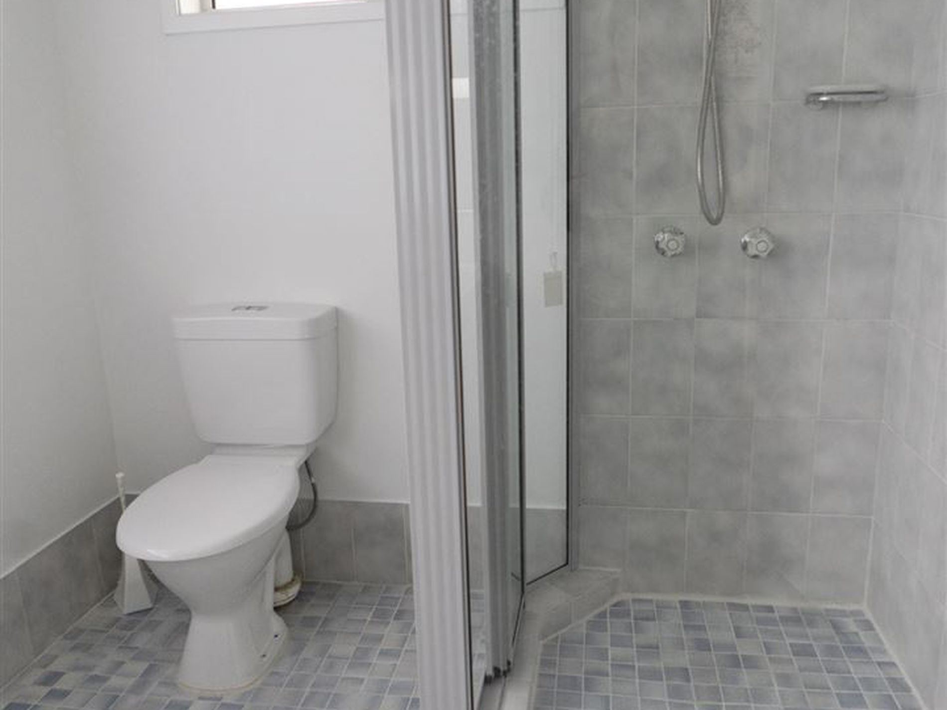 2 / 12 Clissold Street, Mollymook