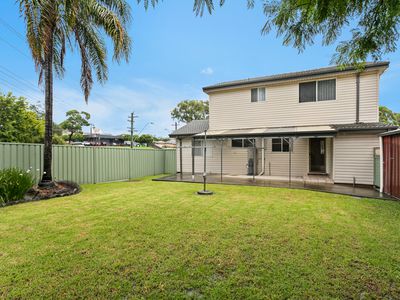 1 / 172 Lakelands Drive, Dapto