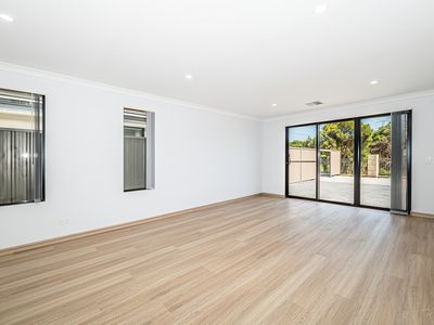 4 / 13 Welford Way, Success