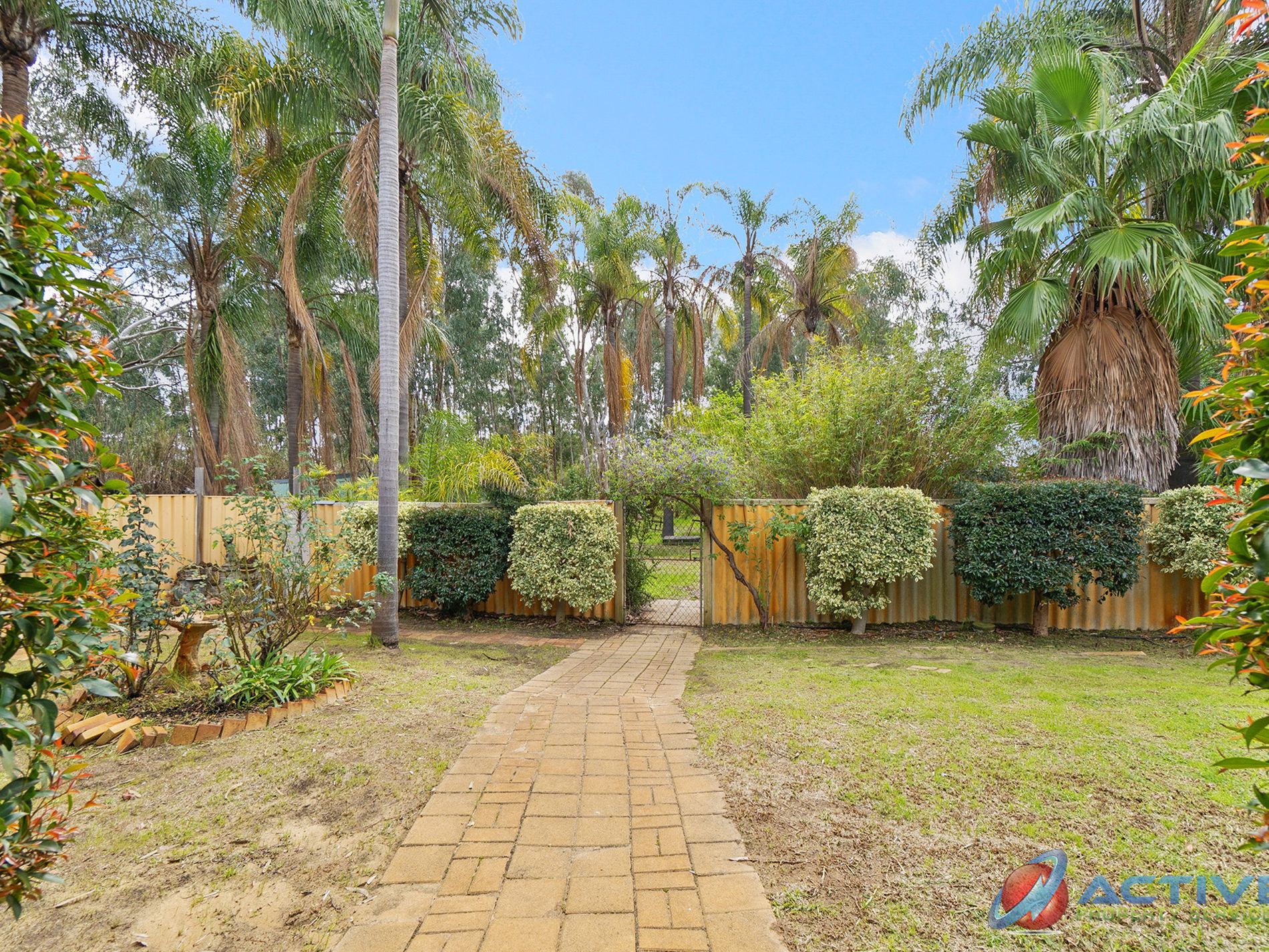 22 Coast Road, West Swan