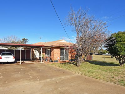105 Myall Street, Dubbo