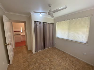 18 Main Street, Hivesville