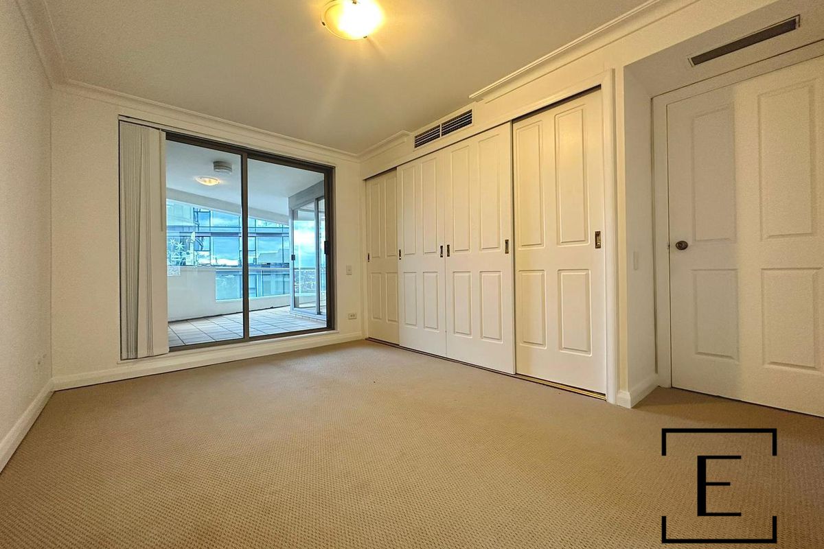 1605 / 12 Glen Street, Milsons Point