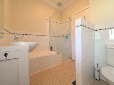 3 Alamein Court, Golden Square