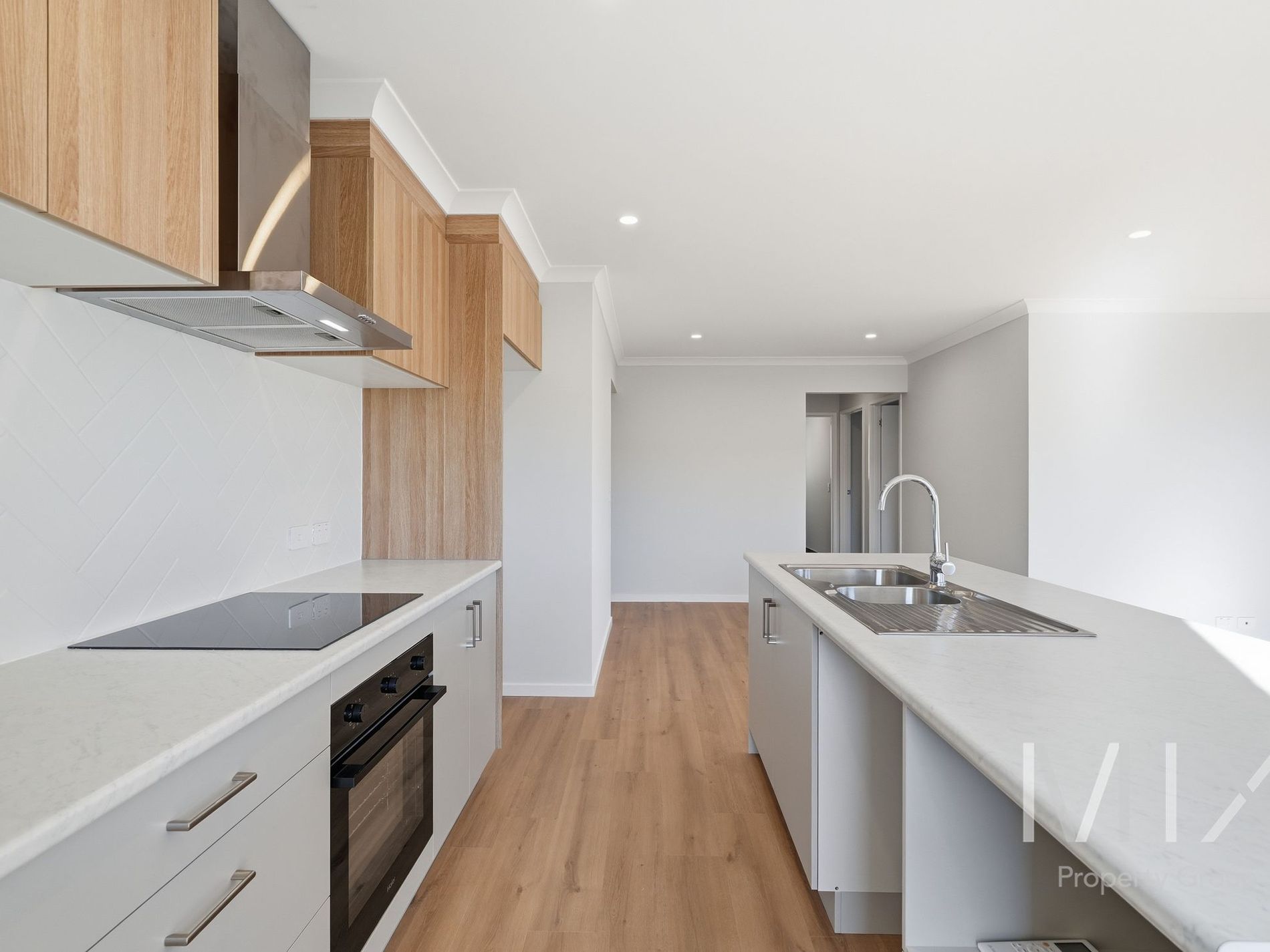2 / 70 William Street , Brighton