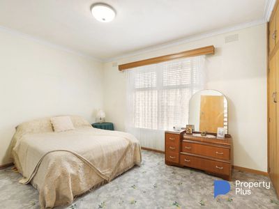 11 Currie Street, Charlton