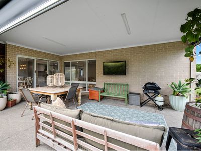 23 Mills Crescent, Port Fairy