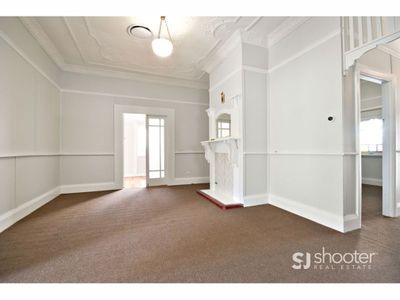 21 Macleay Street, Dubbo