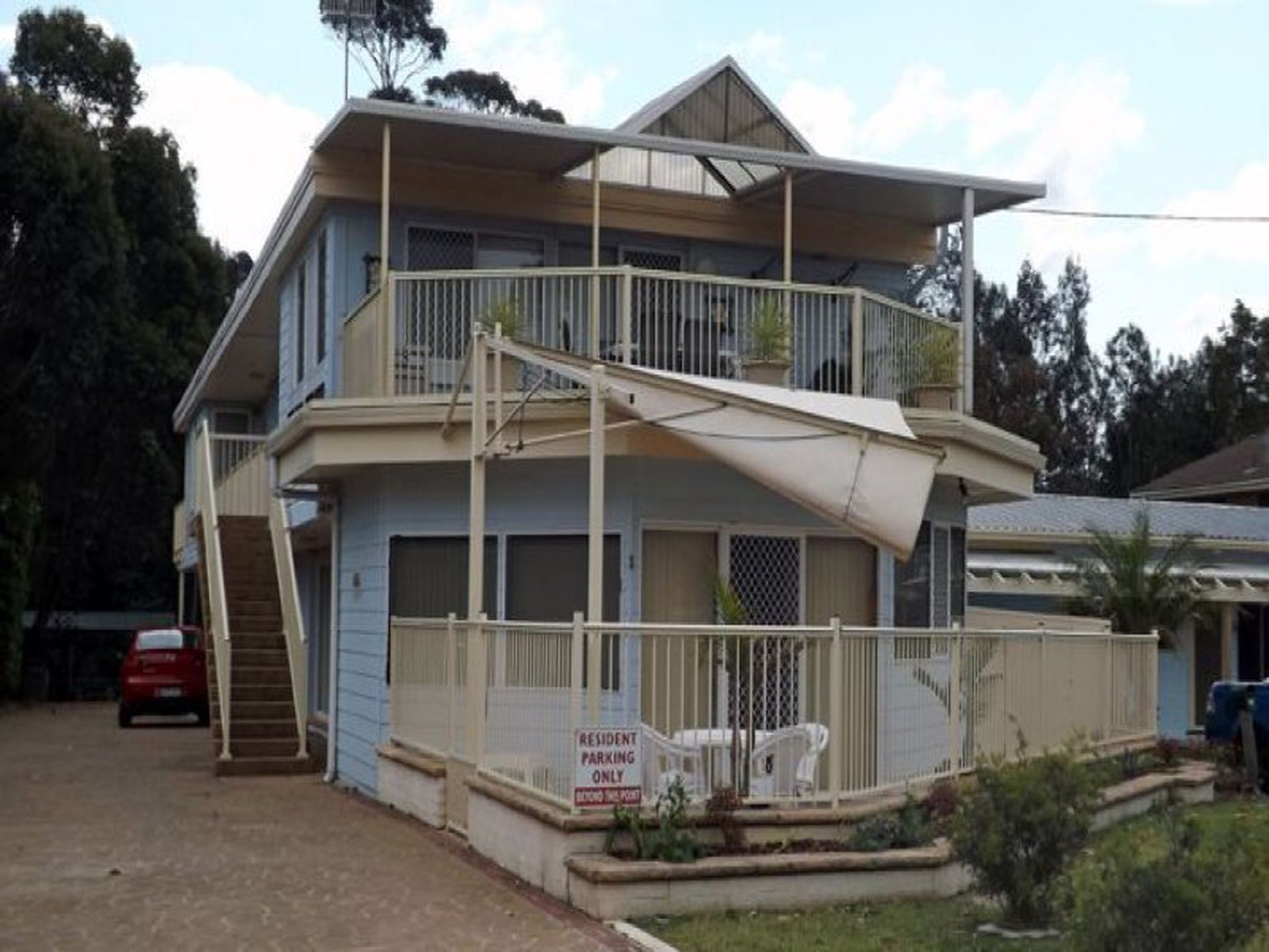 10 / 1 Mitchell Parade, Mollymook