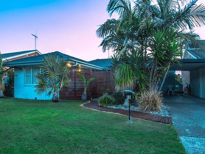45 Lakeview Crescent, Forster