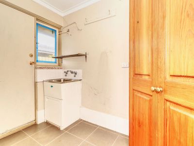 36 Clovelly Way , Warnbro