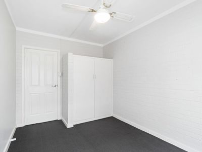 3 / 4 Villiers Street, Yokine
