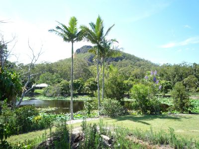 20 Peak View Place, Glass House Mountains