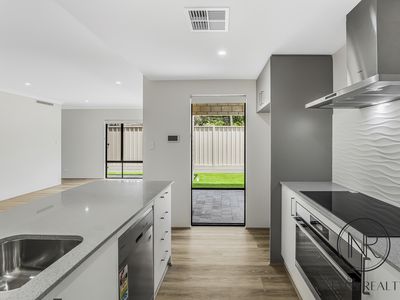 7A Swanson Street, Willetton