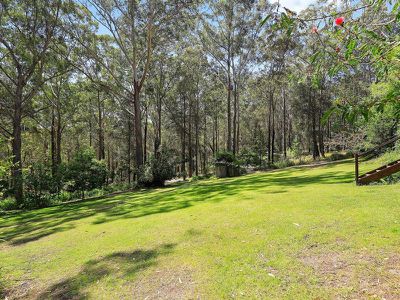 26 McArthur Drive, Falls Creek