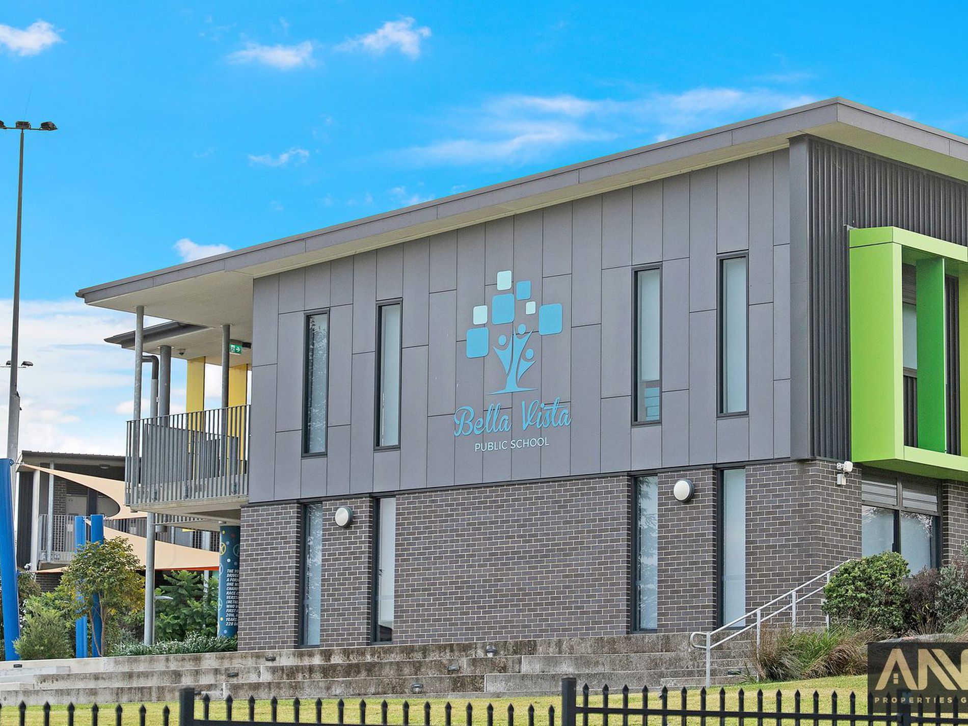 Tenanted Showroom and Office Investment Near Bella Vista Metro — image 19