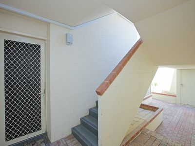 8/57 King George Street, Victoria Park