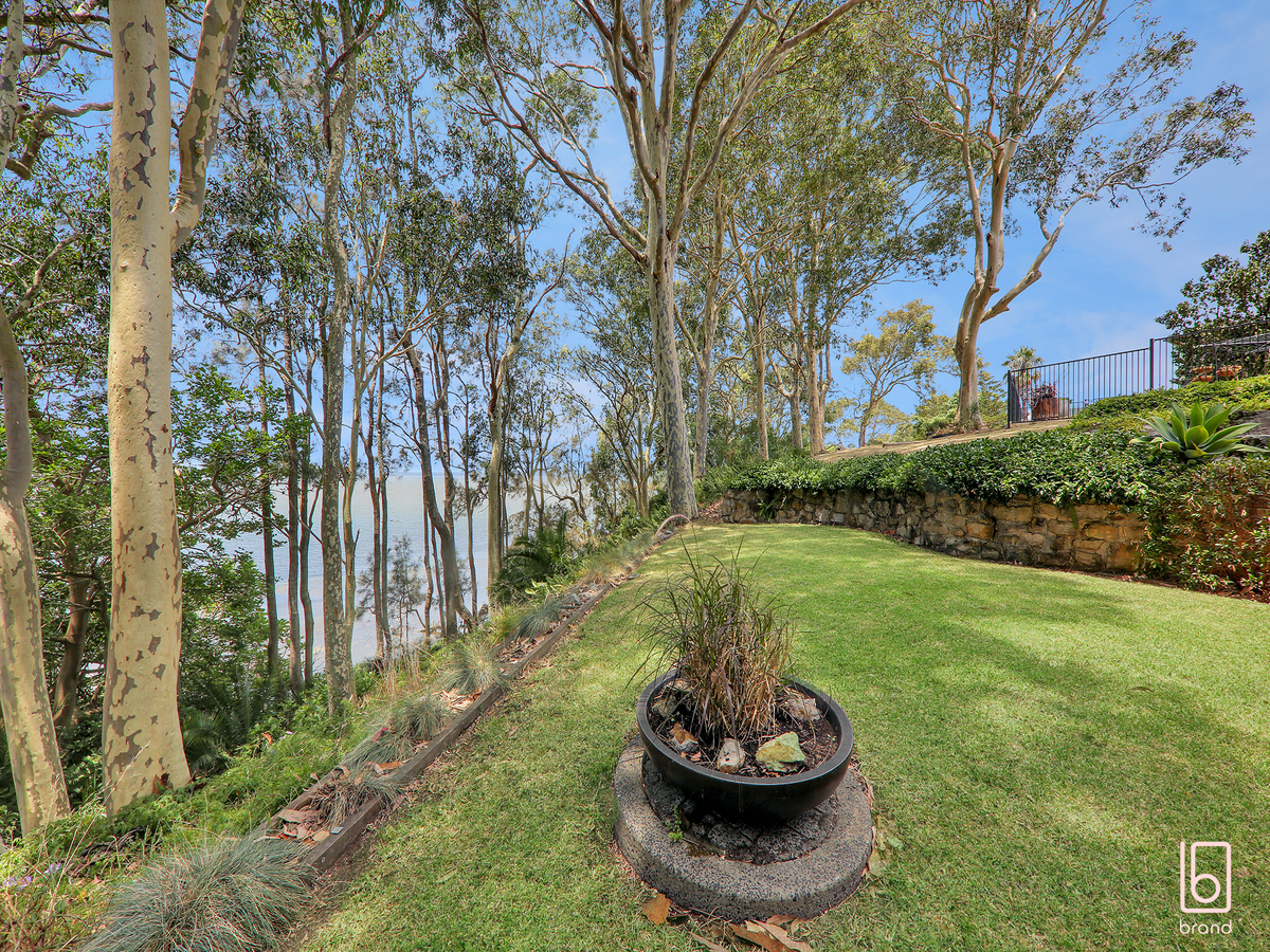 64 Tuggerawong Road, Wyongah