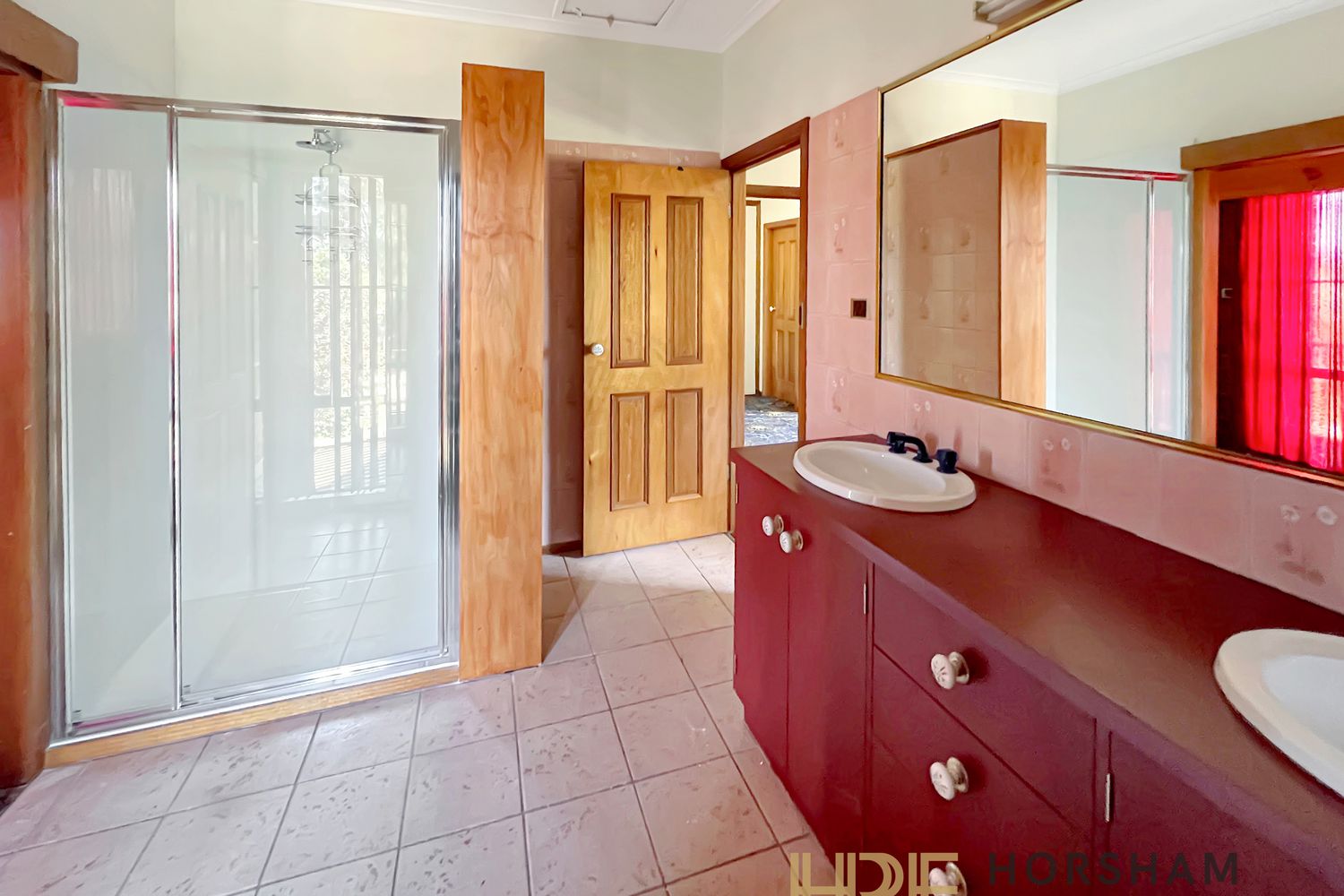 1 / 2 Byrne Street, Horsham