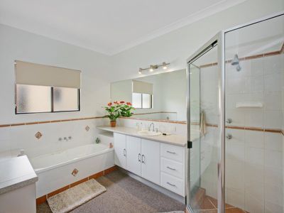 4 Masthead Quay, Noosa Waters