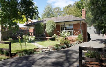 15 Paul Grove, Beaconsfield Upper
