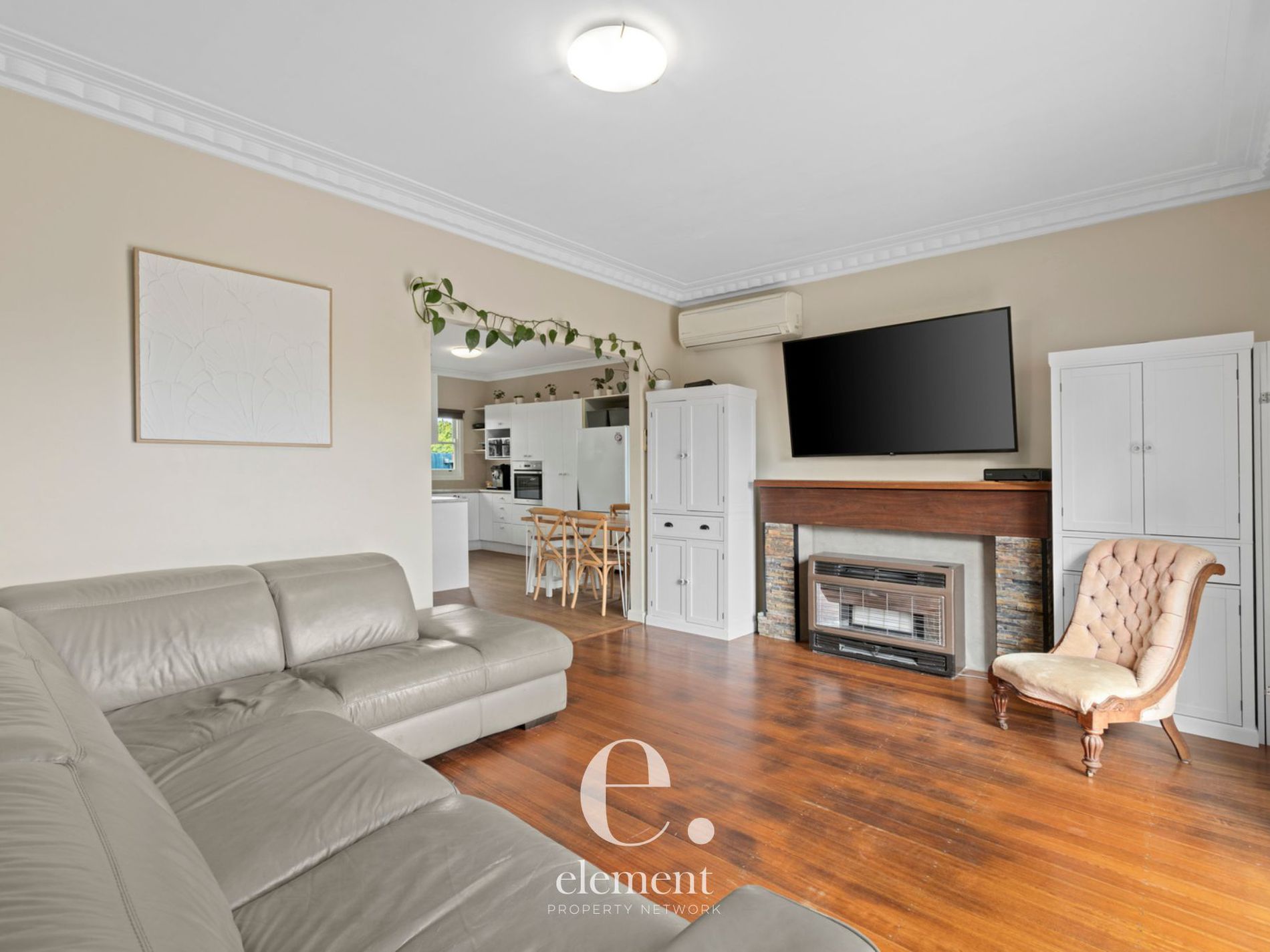 59 Laura Avenue, Belmont