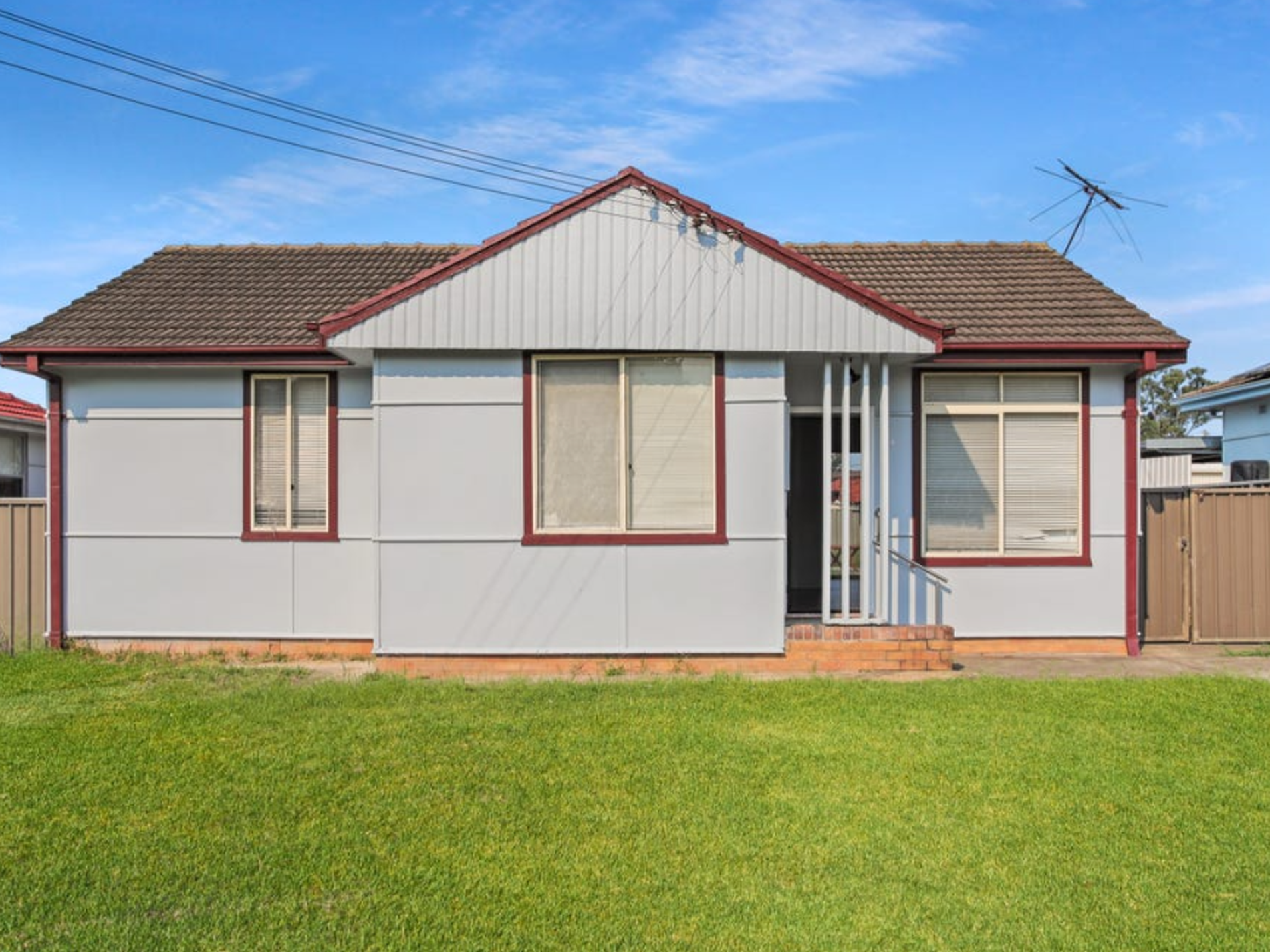 10 Catalina Street, North St Marys