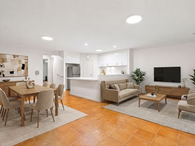 58 Lakeside Drive, Joondalup