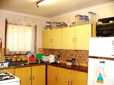 12 Paul Court, Christie Downs