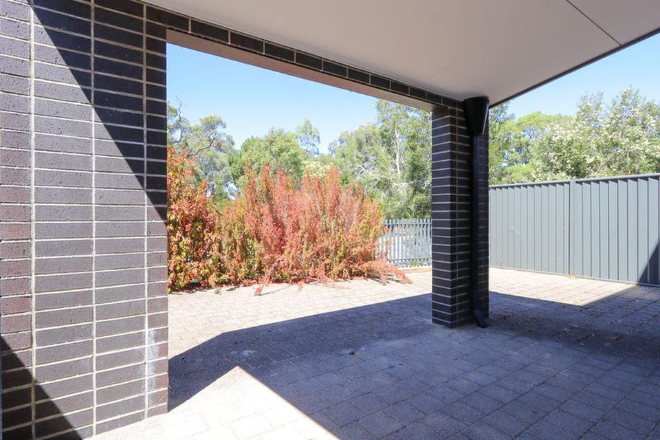 4 / 1 Bally's Turn , Baldivis