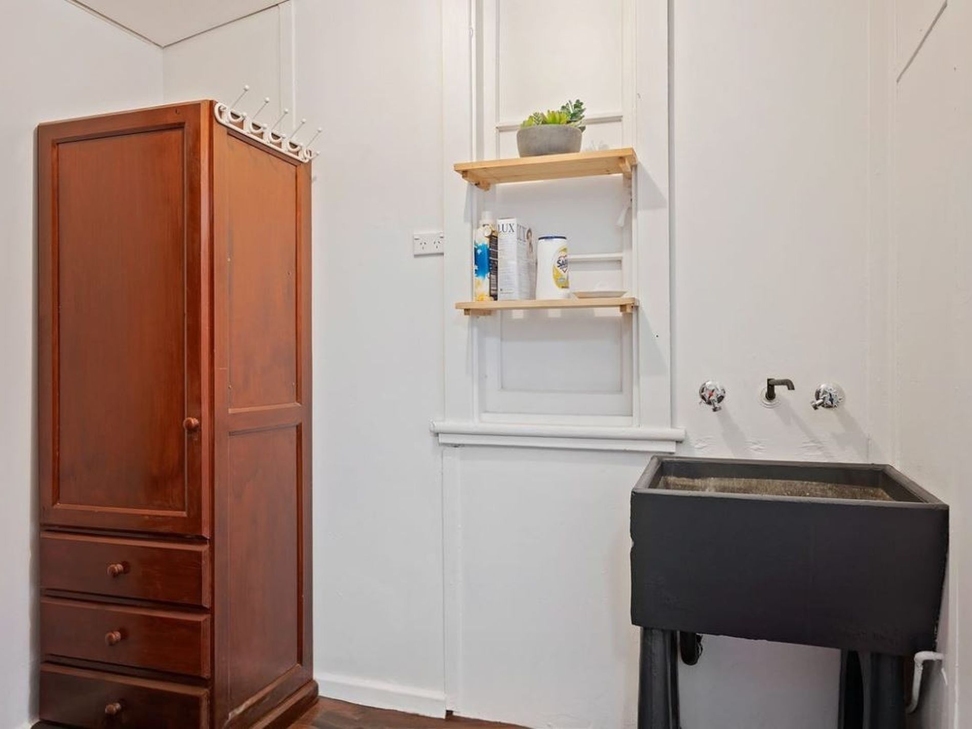 51 South Western Highway, Kirup