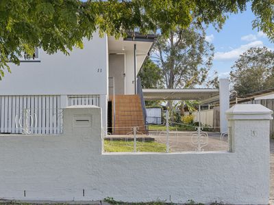 11 Aquarius Street, Inala
