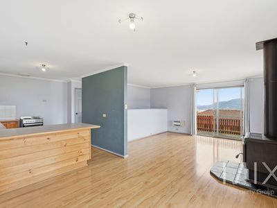 1 / 10 Donald Court, Glenorchy