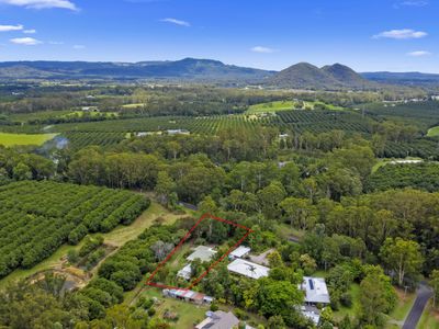 371 Sahara Road, Glass House Mountains