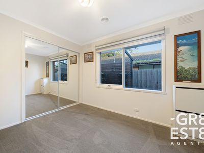 9 Greenshank court , Carrum Downs