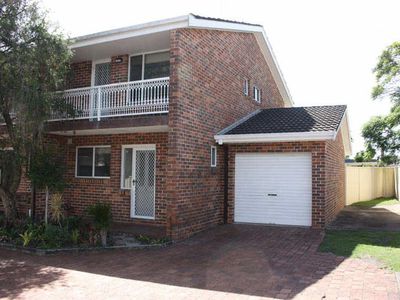 9 / 50 Short Street, Forster