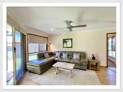 11 King Arthur Court, Urangan