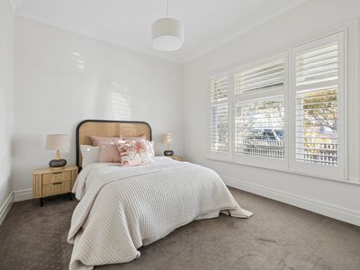 37 Robbs Road, West Footscray
