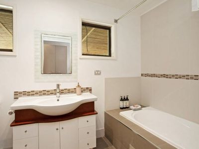 11 Hendry Street, Tewantin