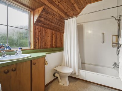 61 Frame Street, North East Valley