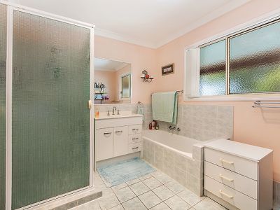 6 Peppercorn Place, Flinders View